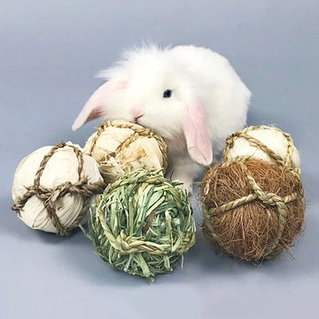 7CM Chewing Braided Ball Guinea Pig Rabbit Hamster Small Animal Play Pet Interactive Chew Toy Natural Grass Ball New